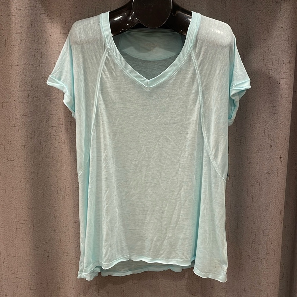 NWT Calvin Klein Performance Short Sleeve lightweight Workout Top XL V-Neck Blue